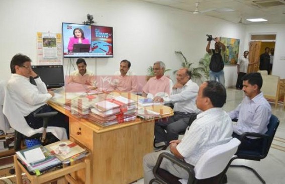 Top officials persuade Reang tribal refugees in Tripura to return home Top officials persuade Reang tribal refugees in Tripura to return home